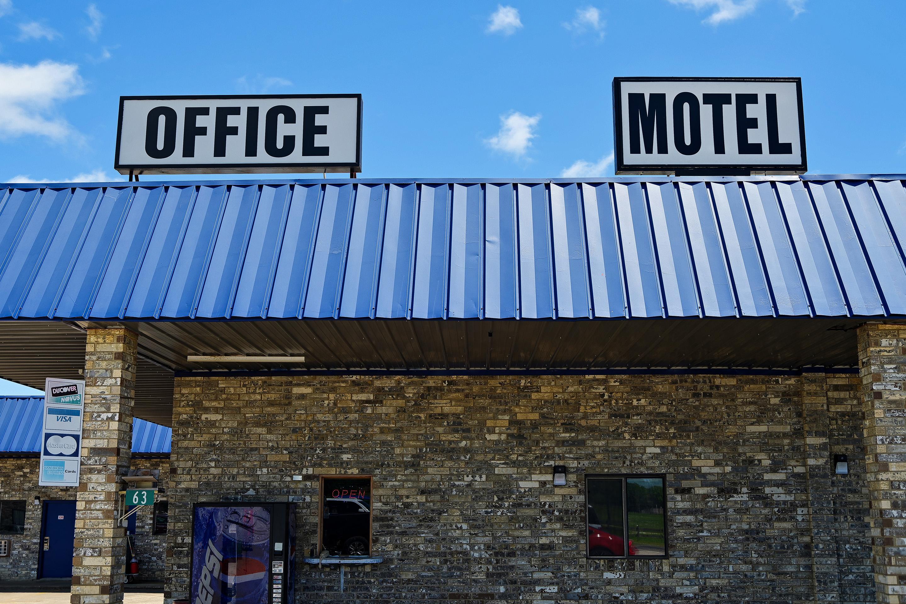 Hotel Oyo - Hwy 77