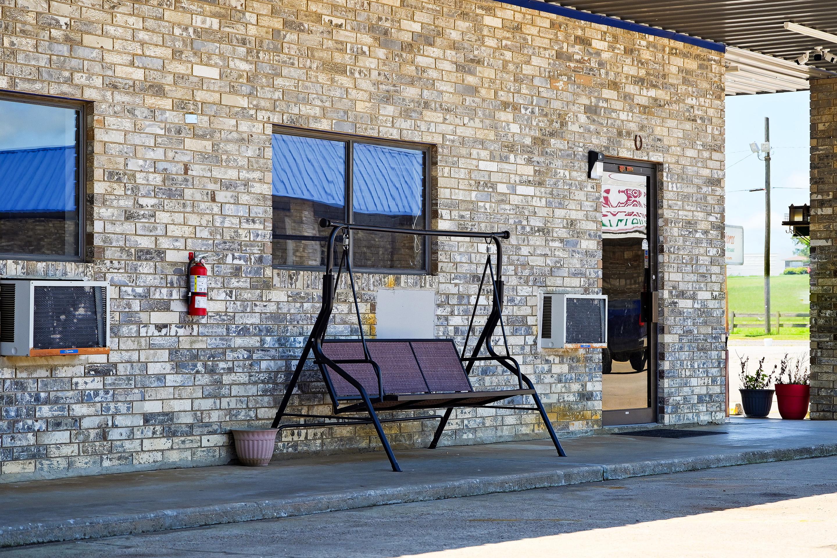 Hotel Oyo - Hwy 77 2*